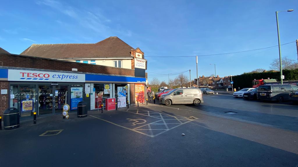 BurleyBrowne's tweet photo. Excellently located first floor self-contained office TO LET -  Chester Road #Streetly provides predominantly cellular accommodation of 769 sq ft with kitchen, shower and WC.  Allocated parking. #NewLease #AvailableImmediately #Greattransportlinks #Offices https://t.co/er1ufR2A7y