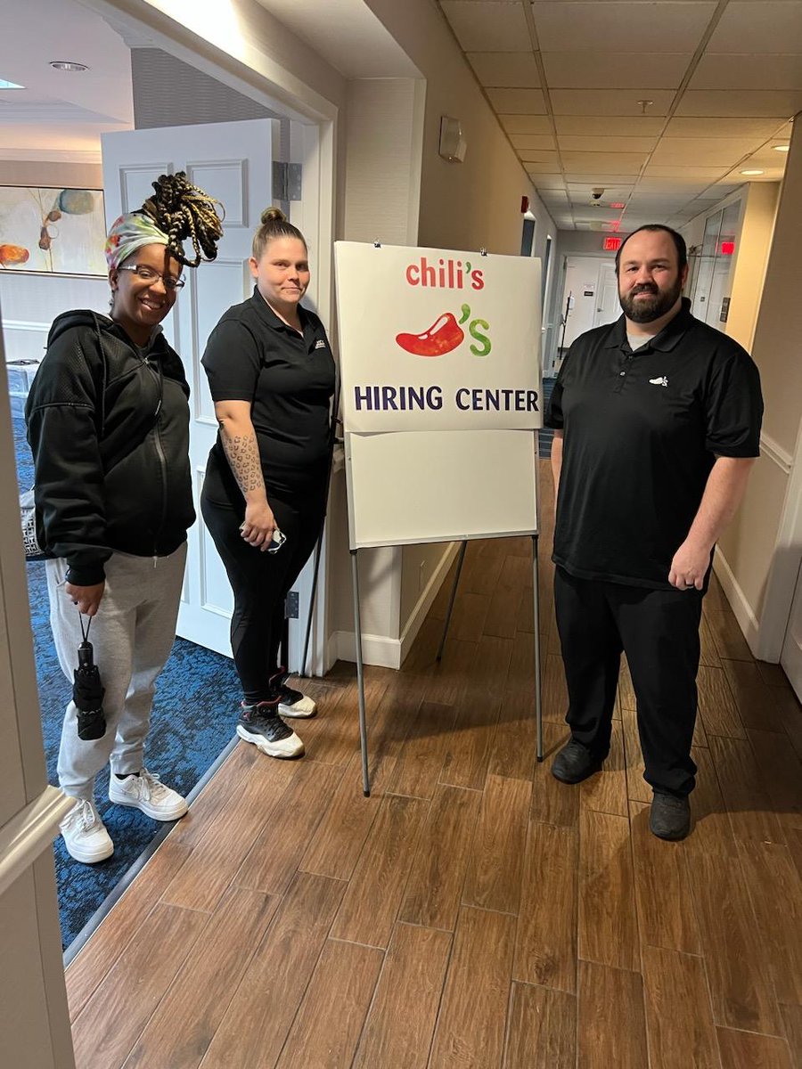 Hey <a href="/Chilis/">Chili's Grill & Bar</a> welcome our two newest line cooks here in Roanoke! Antonia and Clarissa are excited to get started! Come join them! chilisjobs.com