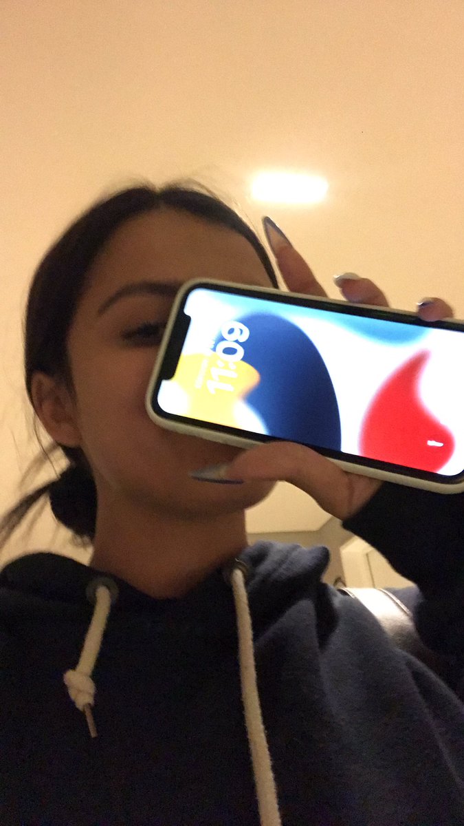 barraweed3's tweet photo. Cambie de teléfono gente👍 mi perolito ya puede descansar gracias por todo tu trabajo ❤️ https://t.co/gVK4IzsrW5