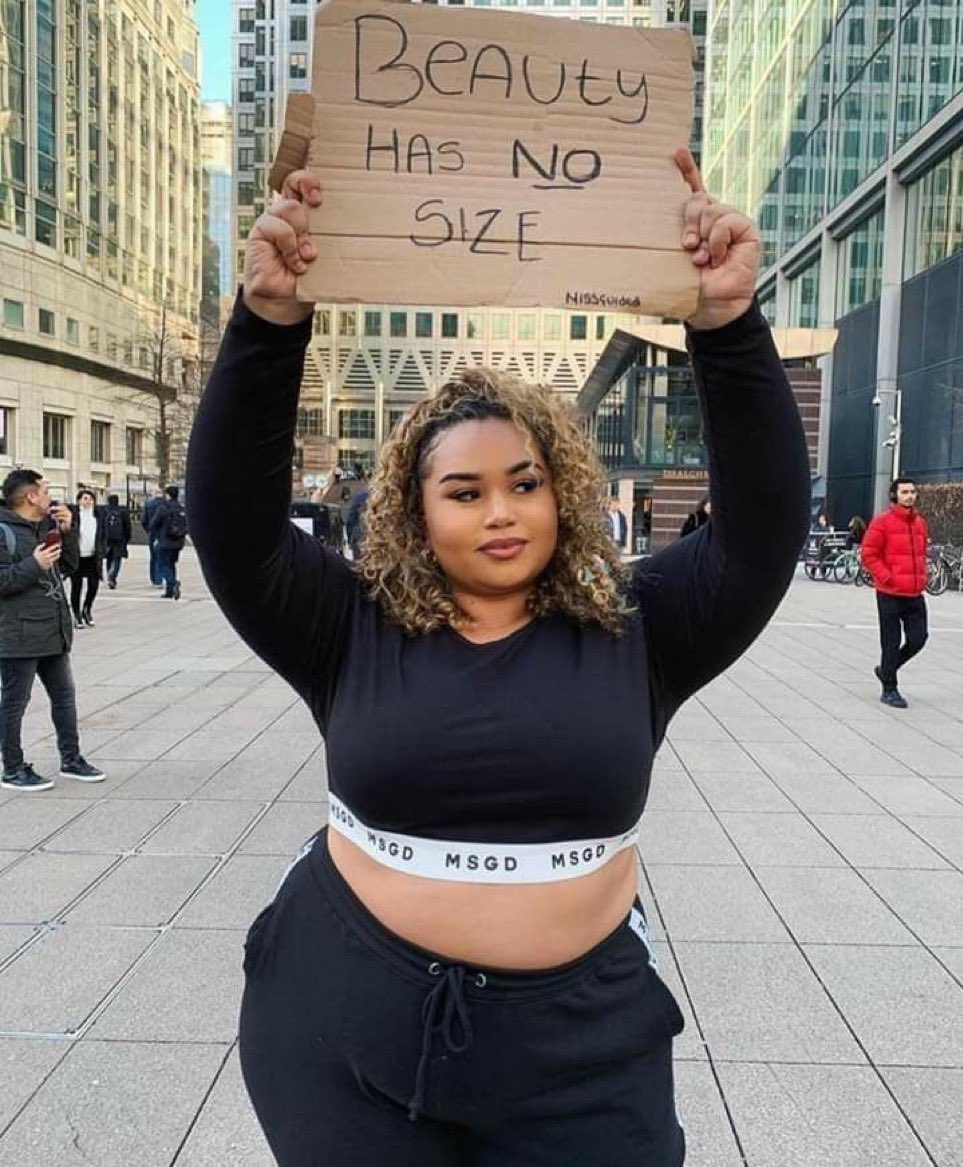 Let’s do a big fine thread 🙌🏽 post your best pics. We spreading love today 🫶🏾