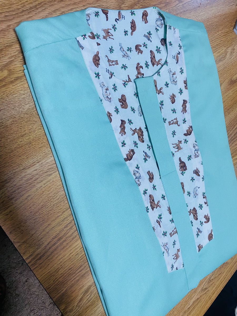 pee_ptf's tweet photo. Shades of mint green.
#AfricanWears
#Africanas
#SaloneTwitter https://t.co/RvASkzRKOe