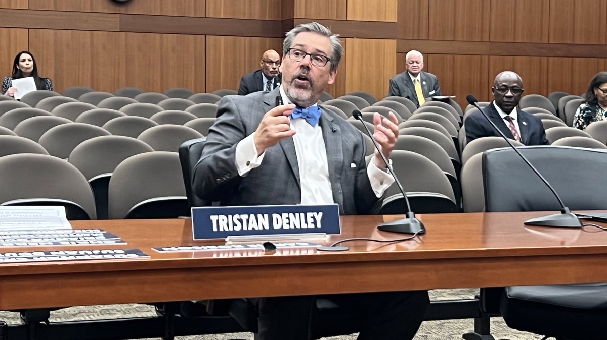 LA_Regents's tweet photo. Deputy Commissioner Dr. Tristan Denley recaps February’s successful Meauxmentum Summit, which featured national experts and higher ed leaders from Louisiana’s 28 public institutions and four public systems.

#LaProspers 
 
1/2 https://t.co/2WrUSXvkDB