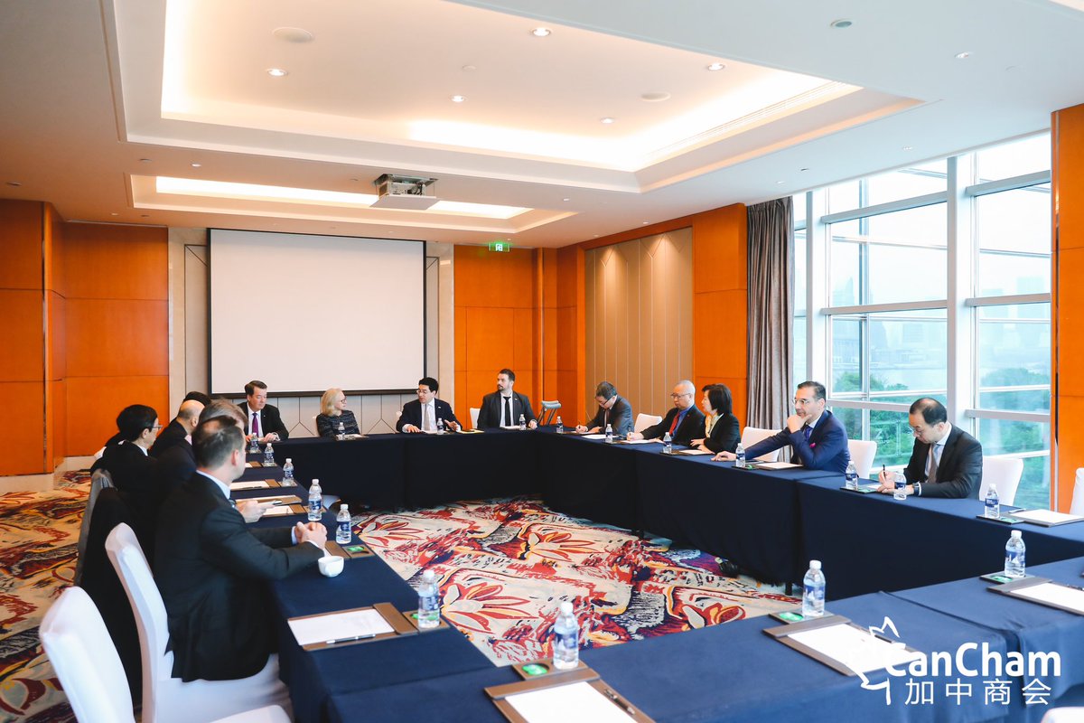 Thank you to Her Excellency, Jennifer May, Canada’s new Ambassador to China, for coming to Shanghai and honoring CanCham Shanghai with a breakfast briefing to our members and follow-up discussion with our board.
The recognition and support of our government is greatly appreciated