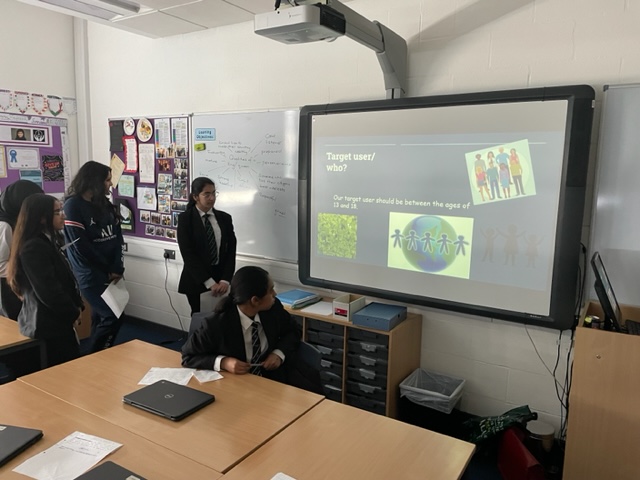 Challney_Girls's tweet image. A huge thank you to @darcyprior  for running the &apos;Apps in a Day&apos; course as part of Enrichment day today and also to industry expert Fabiana Guglielmi from @OVOEnergy ,who joined us as guest judge. Thanks to Mrs W for organising too! A great day had by all:) #technologyforlearning