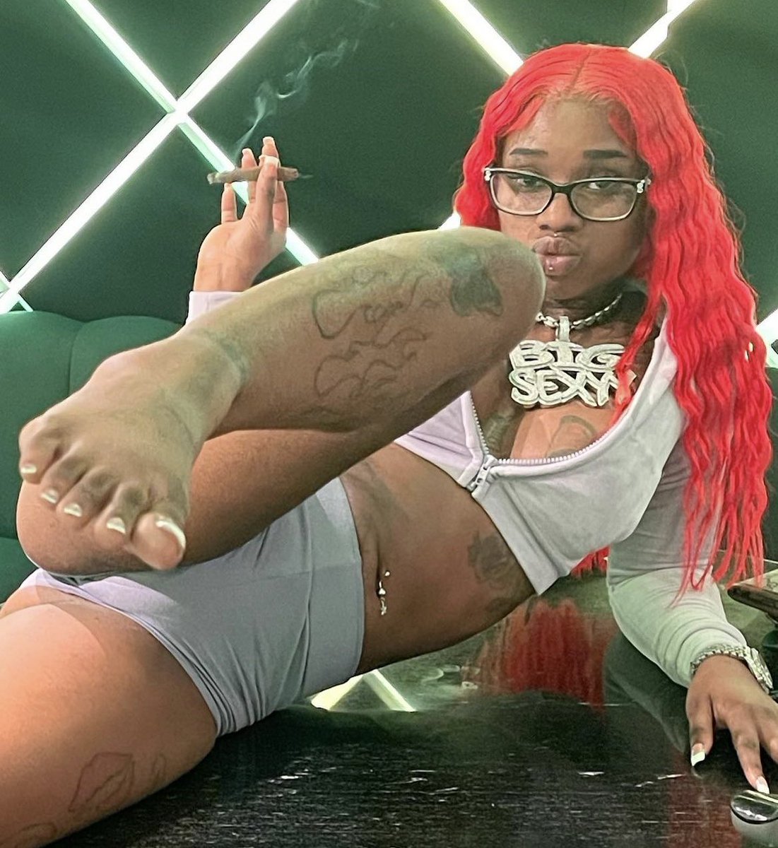 SexyyRed314_'s tweet photo. 😚 https://t.co/znCxe4LVU2