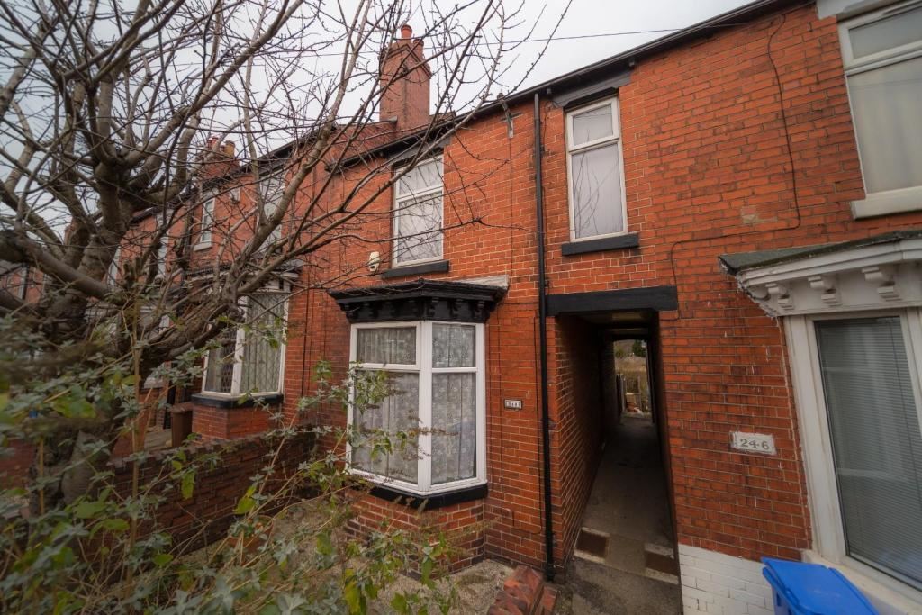 Abode_Lettings's tweet photo. Furnished double room available in House of Multiple Occupancy, bills included‼️
https://t.co/t3fH2zpeKh https://t.co/N40OMtEvlj