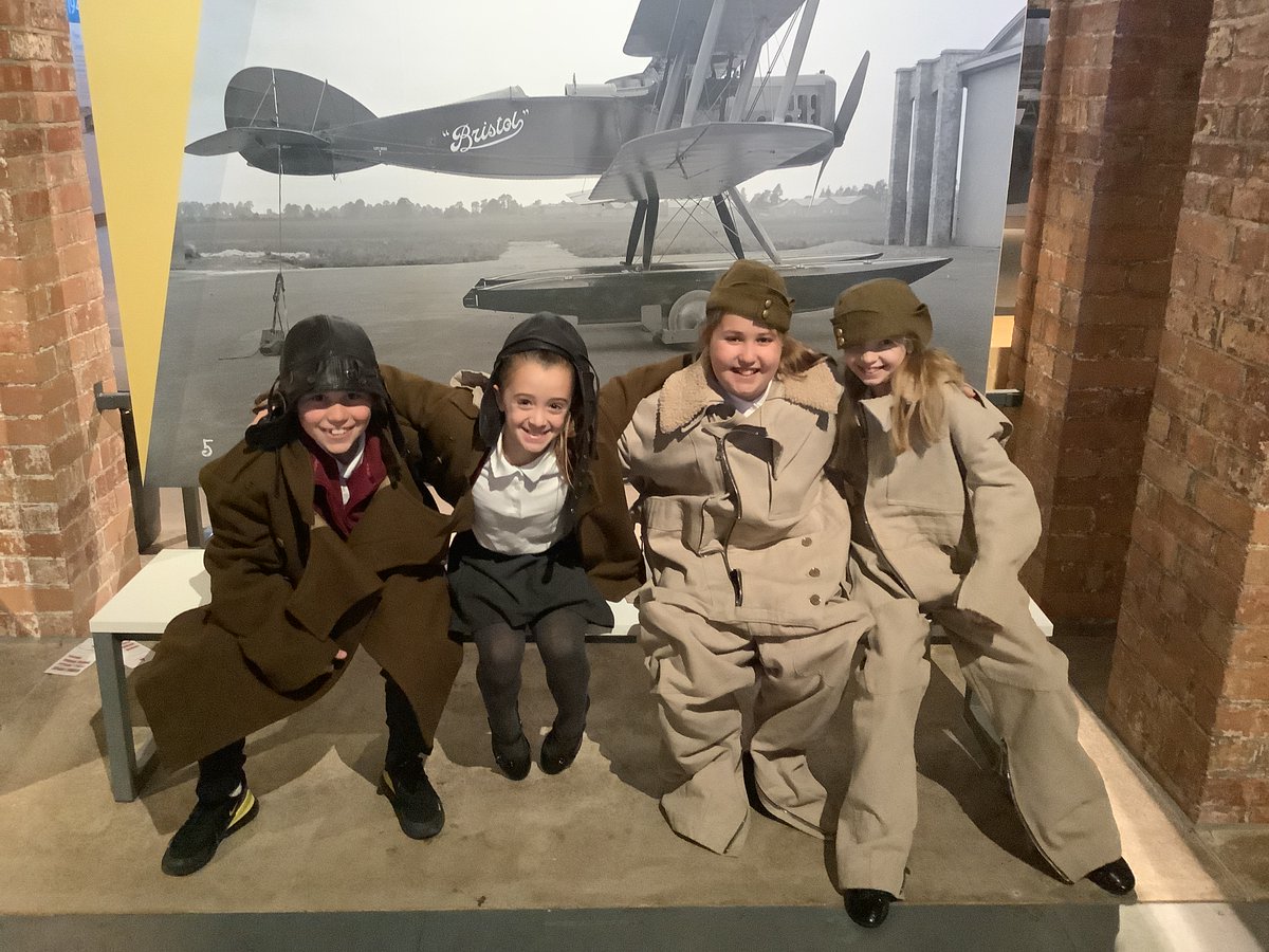 Emma Kelly tweet media