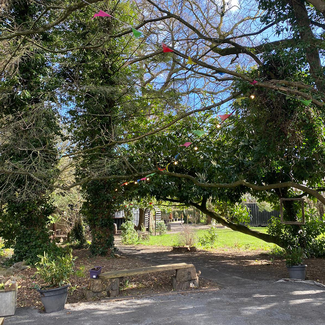 📍Secret Location..

A very exciting planning meeting today at this hidden gem of a venue!

In July, we will transform these stunning gardens into a quirky festival site for over 400 attendees 🎶

#DynamicEvents #EventsIreland #EventPlanning #EventProfsIreland #IrishEvents