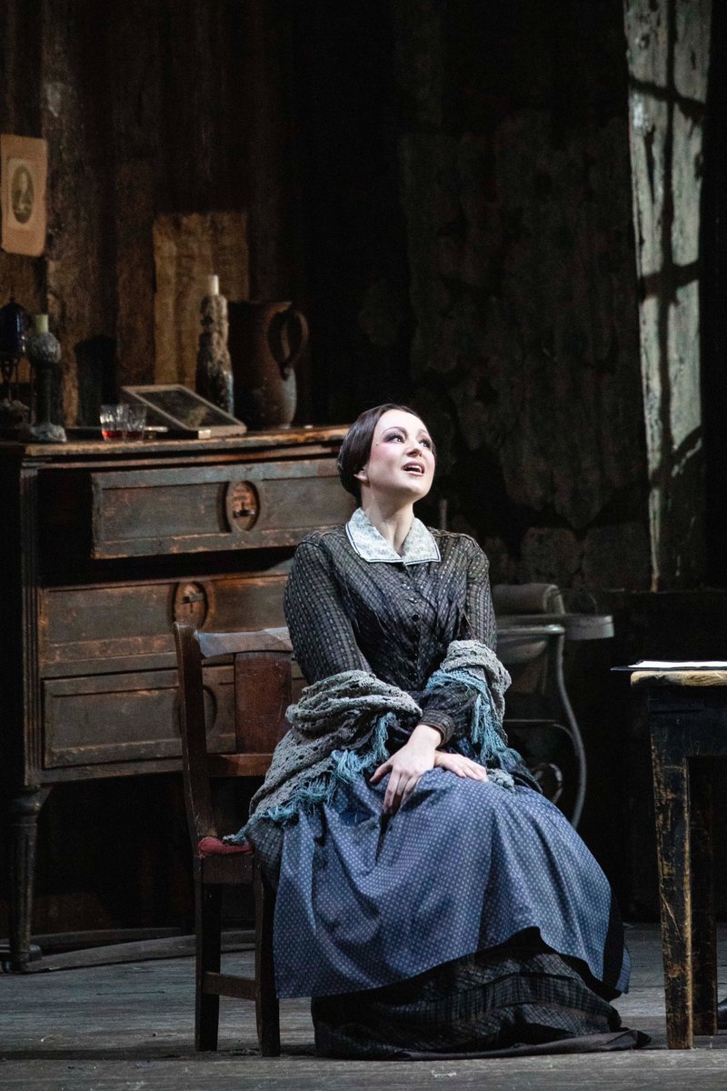 "Ma quando vien lo sgelo
il primo sole è mio,
il primo bacio dell'aprile è mio!"
What a glorious spring day in Milan! Tonight I'll be back on stage <a href="/teatroallascala/">Teatro alla Scala</a> for #LaBohème. It's an honor to play Mimì in this temple of opera. Hope to see you!
📷Brescia e Amisano/LaScala