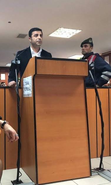 Sen merak etme Selo başkan o iş bizde...

1.Turda bitiriyoruz..!