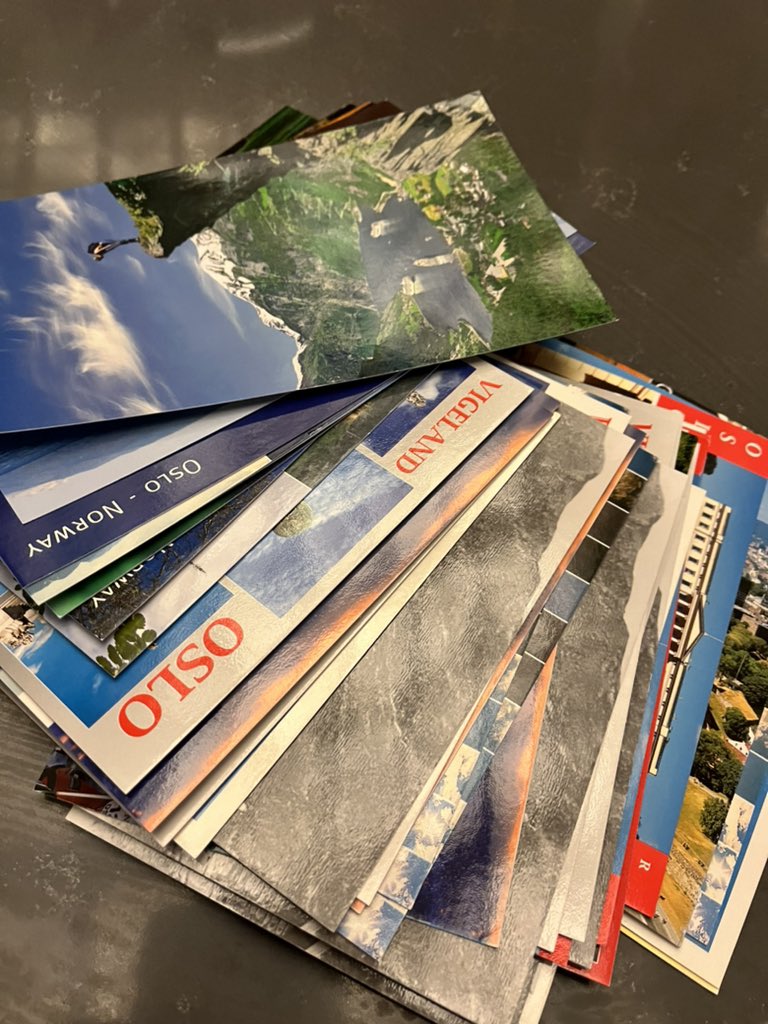 BookPostCrosser's tweet photo. Postcrossing meetup #posthallen @postcrossing https://t.co/3UVFNWd4H7