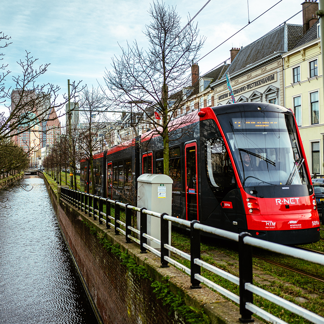 BoschGlobal's tweet image. 🚋 Using #driverassistance technology for cars to make tram traffic safer: Consisting of a multi-purpose camera, a radar sensor &amp;amp; a control unit, our #Tram Forward Collision Warning system can detect obstacles on the tracks &amp;amp; warn the driver in time. More: bit.ly/tramcollisionw…