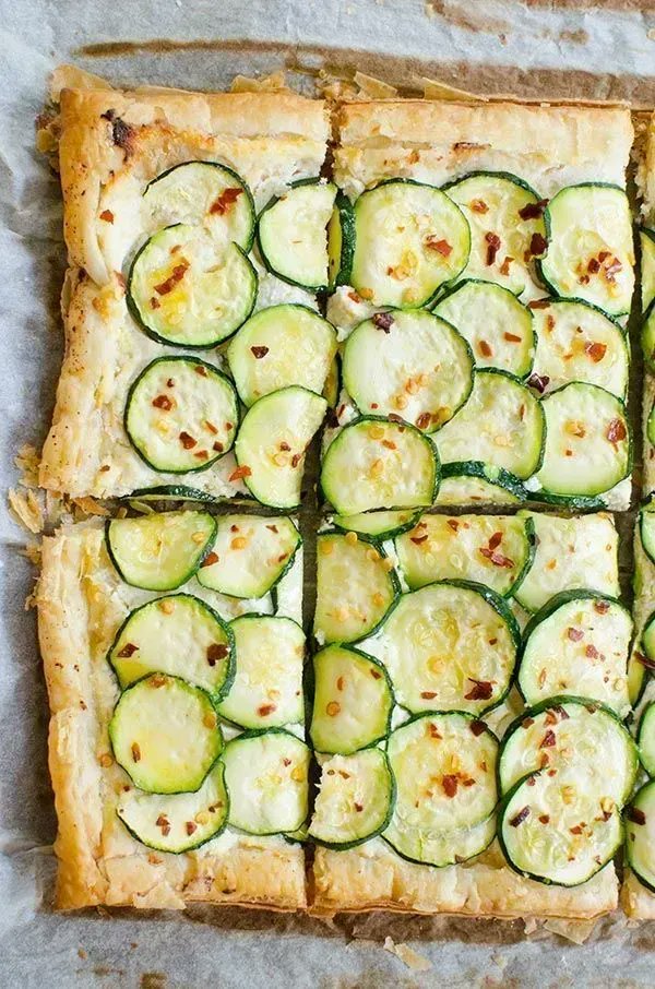 Living_Lou's tweet photo. Enjoy this fabulous zucchini tart that uses #puffpastry!

Comes together with zucchini, ricotta, Parmesan, lemon + chilli flakes and puff pastry. 

Here’s the full recipe >> https://t.co/kTfgY8CvqN
#Recipe #zucchini https://t.co/1b9A7tFiTk