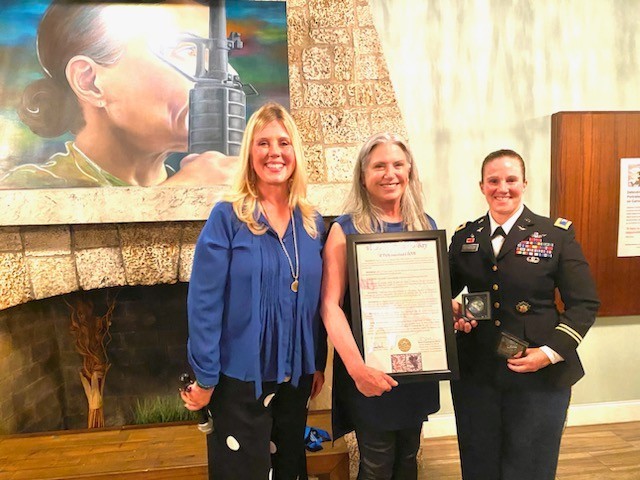 PalmettoBayVlg's tweet photo. Thank you to everyone who attended last Saturday's art exhibit, "Defending Democracy" by Mary Ellen Scherl, at Perrine Community House. Ms. Scherl's portraits of US female service members were truly inspiring!

#WeLovePB #TeamPB #PalmettoBayProud #PBalwaysworkingforyou https://t.co/3wNC6iqZek