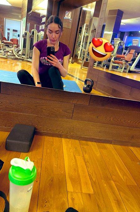 After 1 hour of spinning  😍🚴🏻&zwj;♀️🥵 https://t.co/qJsq0Mo0B4<a href="/tag/gym"class="tags"><span>#gym</span></a><a href="/tag/natalygold"class="tags"><span>#natalygold</span></a>