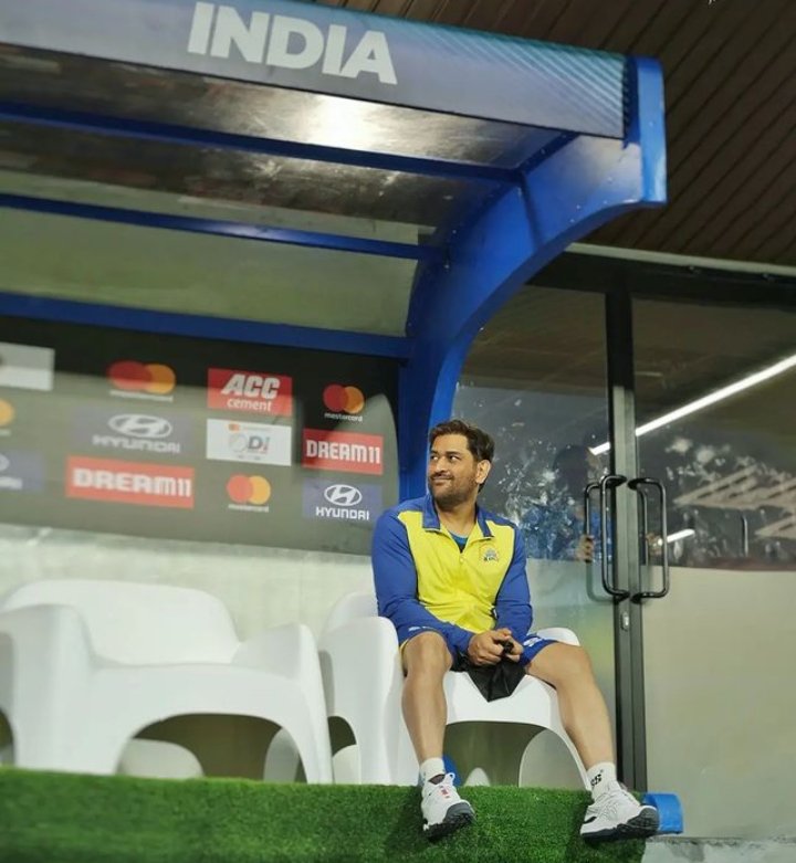 ms_dhoni_077's tweet image. Replacement : ERROR 404 NOT FOUND 💔 #INDvsAUSODI #INDvsAUS3rdodi