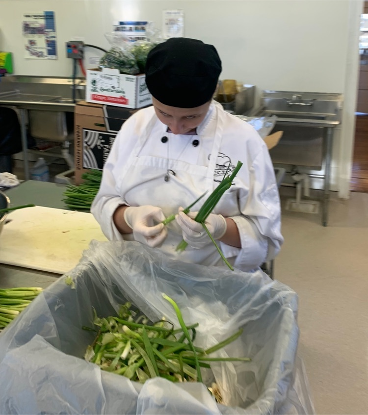 CCTC_CCPS's tweet photo. Food and Beverage Management students cooking up delicious Enchiladas for this weeks Wednesday Dinner!
#CCTCGrows https://t.co/SWOvgwFN0R
