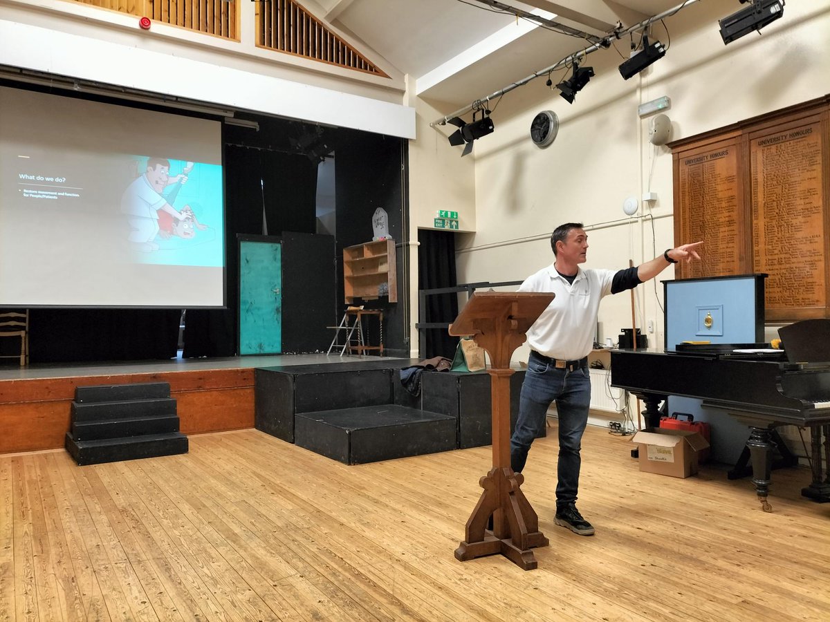 A fabulous #ScienceWeek was enjoyed across the Prep School. Big thanks to our parent (and canine) visitors who took time out of their busy days to speak to pupils about veterinary science, electronics and physiotherapy #Ambition #collaboration #creativity #ScienceIsWonderful