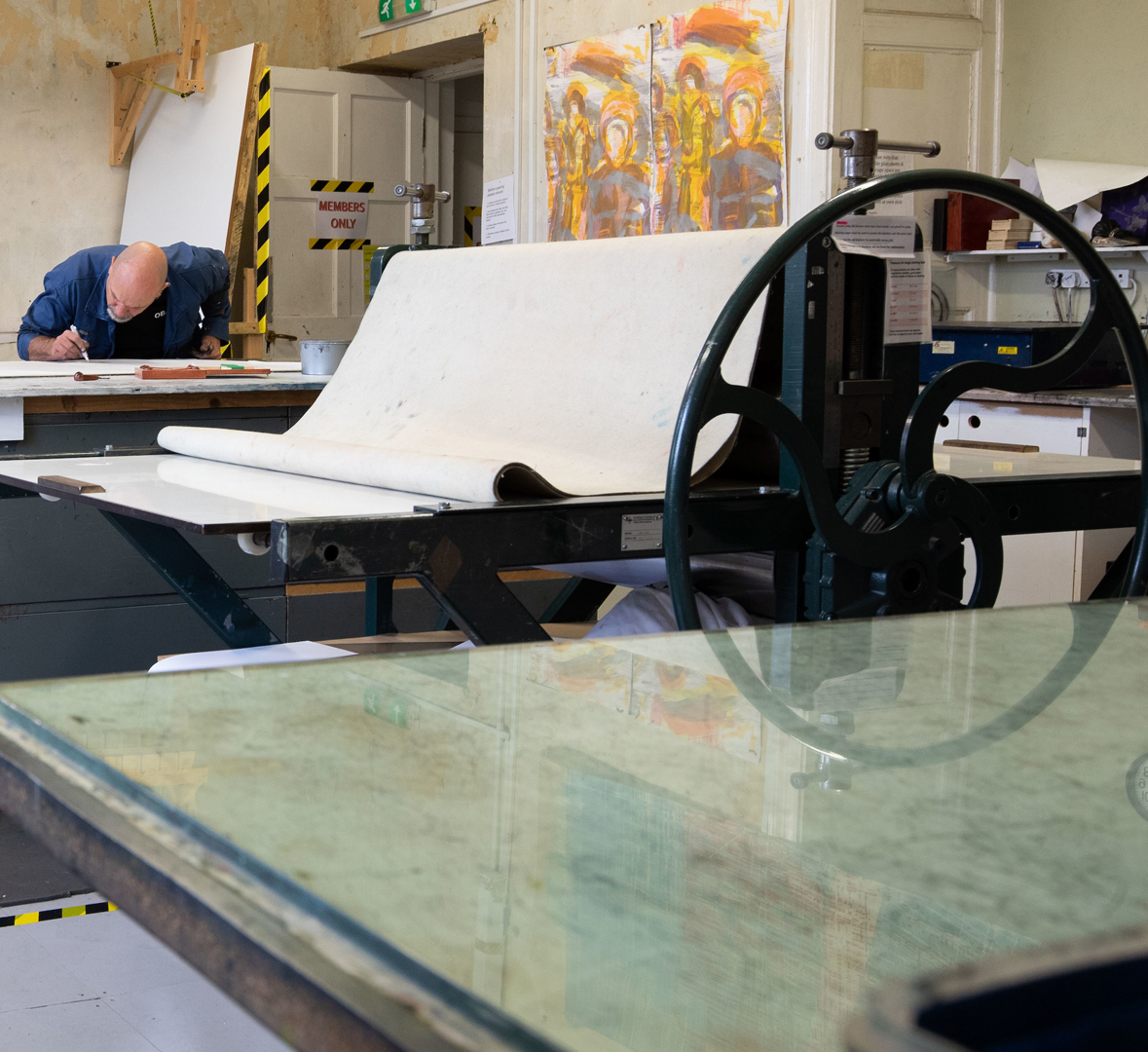 Work with LP! We are hiring a new part-time studio tech #jobfairy #workwithus #limerickjobs #artsjobs limerickprintmakers.com/the-studio/wor…