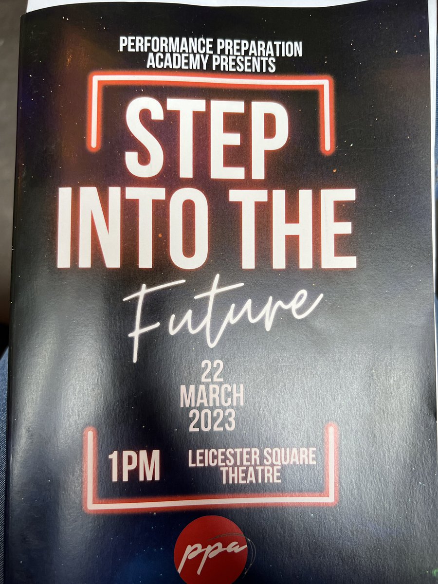 Fab showcase! <a href="/PPAcademyUK/">P P A</a>  
Well done 👏🏻👏🏻 Great to catch up with industry friends too! <a href="/BartlettWalford/">@bartlettwalford</a> <a href="/ManagementTas/">TAS-Management</a> @Nickygriffiths5 <a href="/belgianlexi/">Alexia Balliu/Giovanis</a> <a href="/tedgroup/">The Experience Department</a> 🥰 #glstm #showcase #ppa #mt #newtalent #grads #glstalentmanagement