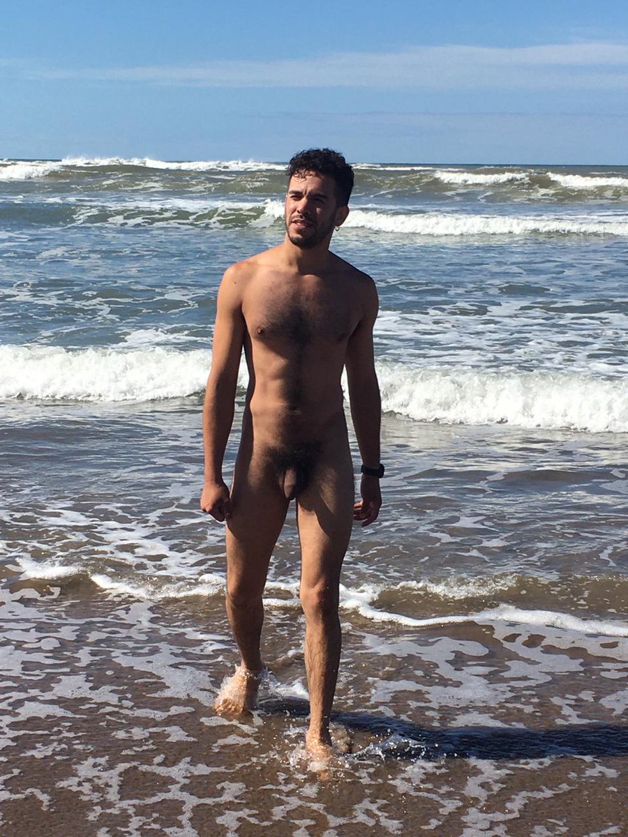 culouser's tweet photo. Bueno el agua estaba fria chiks https://t.co/Lxy35pWvvN
