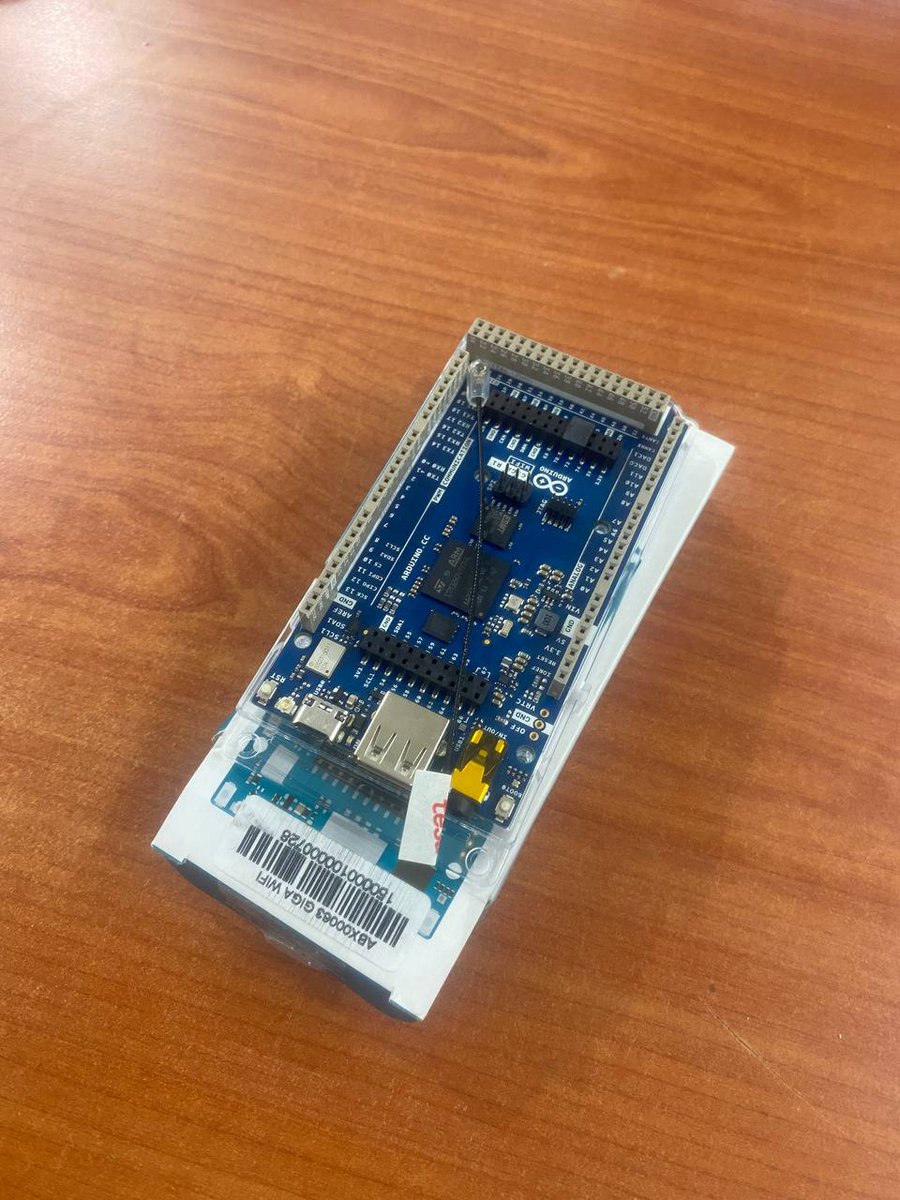 aalkabir0's tweet image. أردوينو قيقا وصلت، حان وقت العمل

#Arduino #ArduinoGiga #IoT