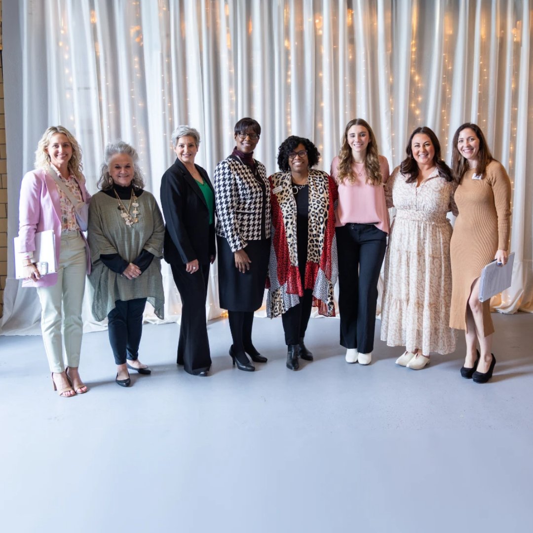 BGChamber's tweet photo. YOU made the #WE3 Women's Conference such a success! Thanks to our keynote speakers for inspiring us, and to our sponsors for making it all possible. Let's keep the momentum going and continue to support each other as #WorthyWomen in our communities and beyond. See you next year! https://t.co/HepDd3p8Ss