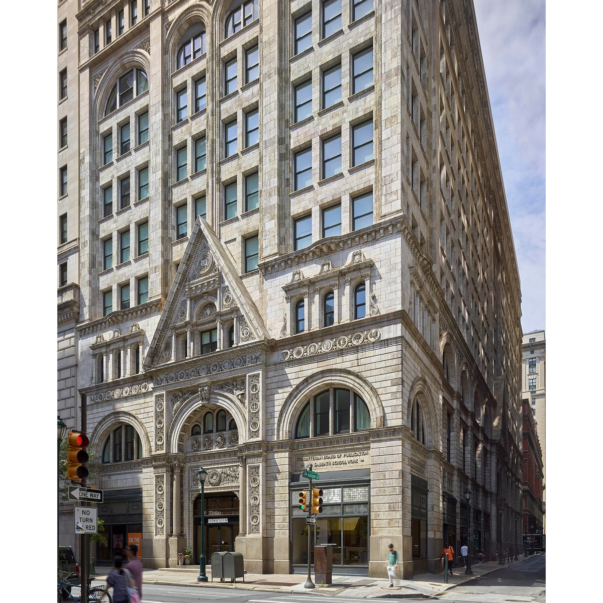 JKRPArchitects's tweet photo. The Witherspoon Building, an office-to-residential conversion and historic rehabilitation project, recently received a Preservation Alliance Special Recognition Award for preservation that benefits economic development.

Swipe to see some before and after shots! https://t.co/NNcpWXxJMz