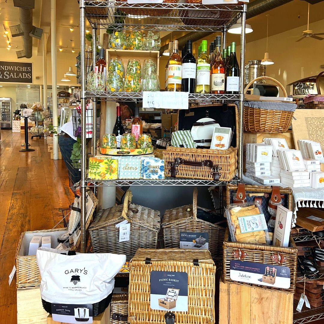 garyswine's tweet image. Spring is officially here 🌷🐰 Whether you want to build an Easter basket, head on a picnic, or simply refresh your home decor, check out our new gifting and houseware arrivals at Gary&apos;s Napa 🍴 Explore in-store and online: bit.ly/3LtZExw #GarysWine #Springhomedecor