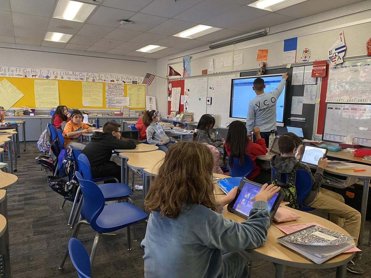 Students in the 4th &amp; 5th grades at <a href="/EscuelaKeyAPS/">Escuela Key Elementary</a> shared their thoughts with Señora Perdomo and myself on what they love about Escuela Key and the changes they would like to see at the school. @MPerdomo_KeyES