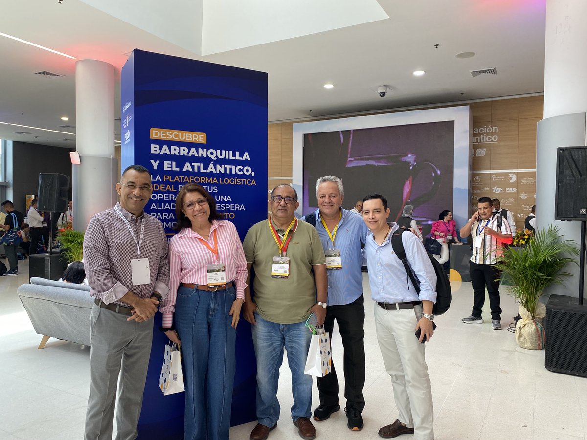 LuisEBlancoC's tweet photo. #AEstaHora @AnaldexColombia Regional Caribe reuniones con empresarios en #MacroRueda95 de @PROCOLOMBIACO https://t.co/RmFBg7ba2k