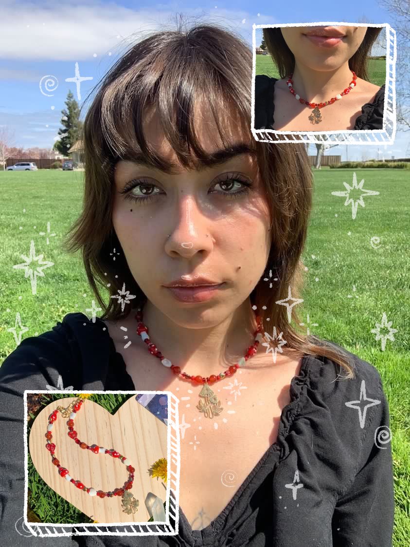 artpixiexo's tweet image. 6 new necklaces in my shop🍄💫