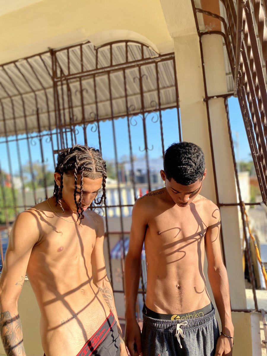 ReyAlberrt's tweet photo. Quiere Ver Nuestro Vídeo?😈 Escríbeme🔥🔥🔥 https://t.co/0MYwiYKikK