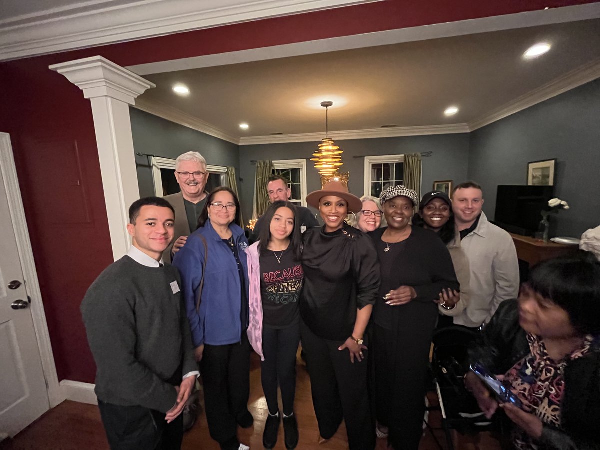 Ward15DemsBoston (@ward15b) on Twitter photo Dorchester's Ward 15 Dems show up for our Congresswoman. Derek DaSilva, Ed Cook, Linda Barros, Sofia Barros, co-host Jim Milke, <a href="/RepPressley/">Congresswoman Ayanna Pressley</a>, <a href="/JohnsonForBos/">Jen Johnson</a>, co-host Shirley Jones, <a href="/CeferinaMurrell/">Ceferina Murrell</a> and <a href="/MichaelBenezra/">Michael Benezra</a>. Dorchester's Ward 15 Dems show up for our Congresswoman. Derek DaSilva, Ed Cook, Linda Barros, Sofia Barros, co-host Jim Milke, <a href="/RepPressley/">Congresswoman Ayanna Pressley</a>, <a href="/JohnsonForBos/">Jen Johnson</a>, co-host Shirley Jones, <a href="/CeferinaMurrell/">Ceferina Murrell</a> and <a href="/MichaelBenezra/">Michael Benezra</a>.