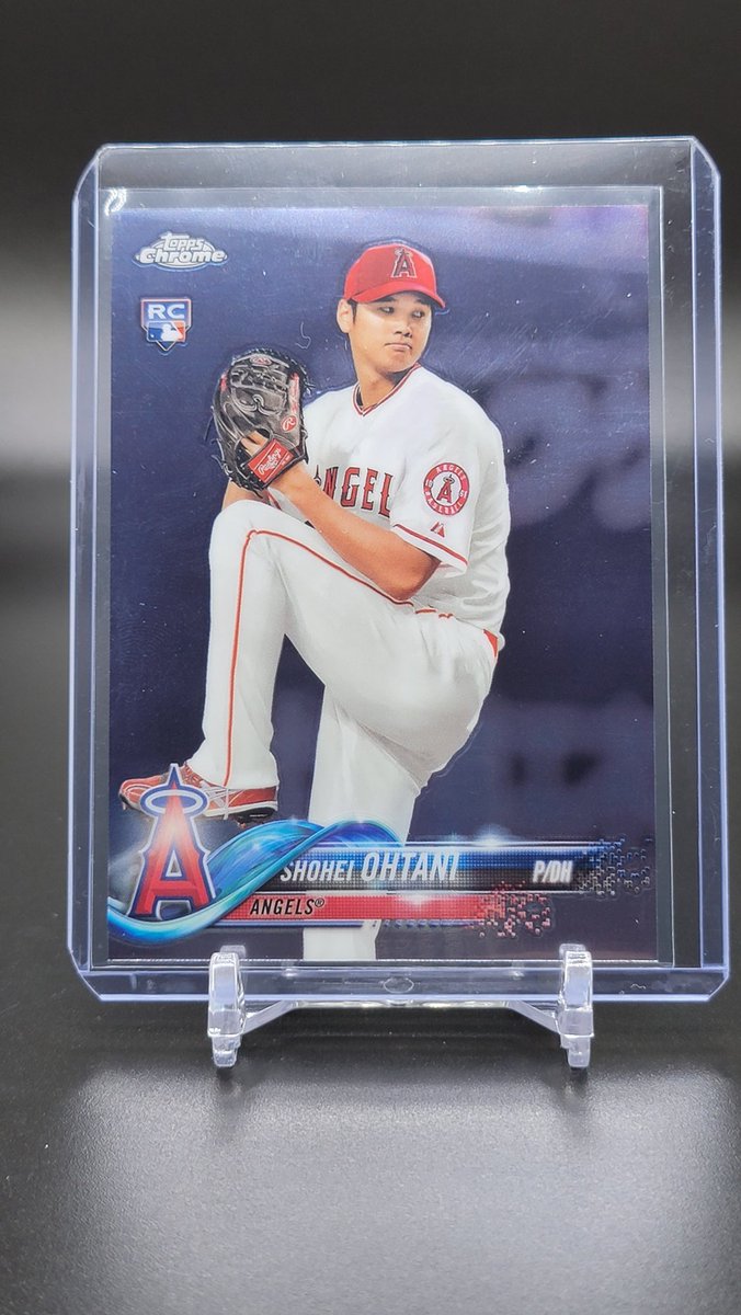 UndergroundBrks's tweet photo. Congratulations to Samurai Japan on winning an epic @WBCBaseball championship game last night! 

Let's celebrate that incredible tournament by giving away this awesome 2018 @Topps Chrome Shohei Ohtani Rookie Card!

To enter:
1.) LIKE
2.) FOLLOW
3.) RETWEET

Winner chosen Friday 3/24!

#Giveaway #WBC2023 #ShoheiOhtani #UndergroundCaseBreaks #ToppsChrome