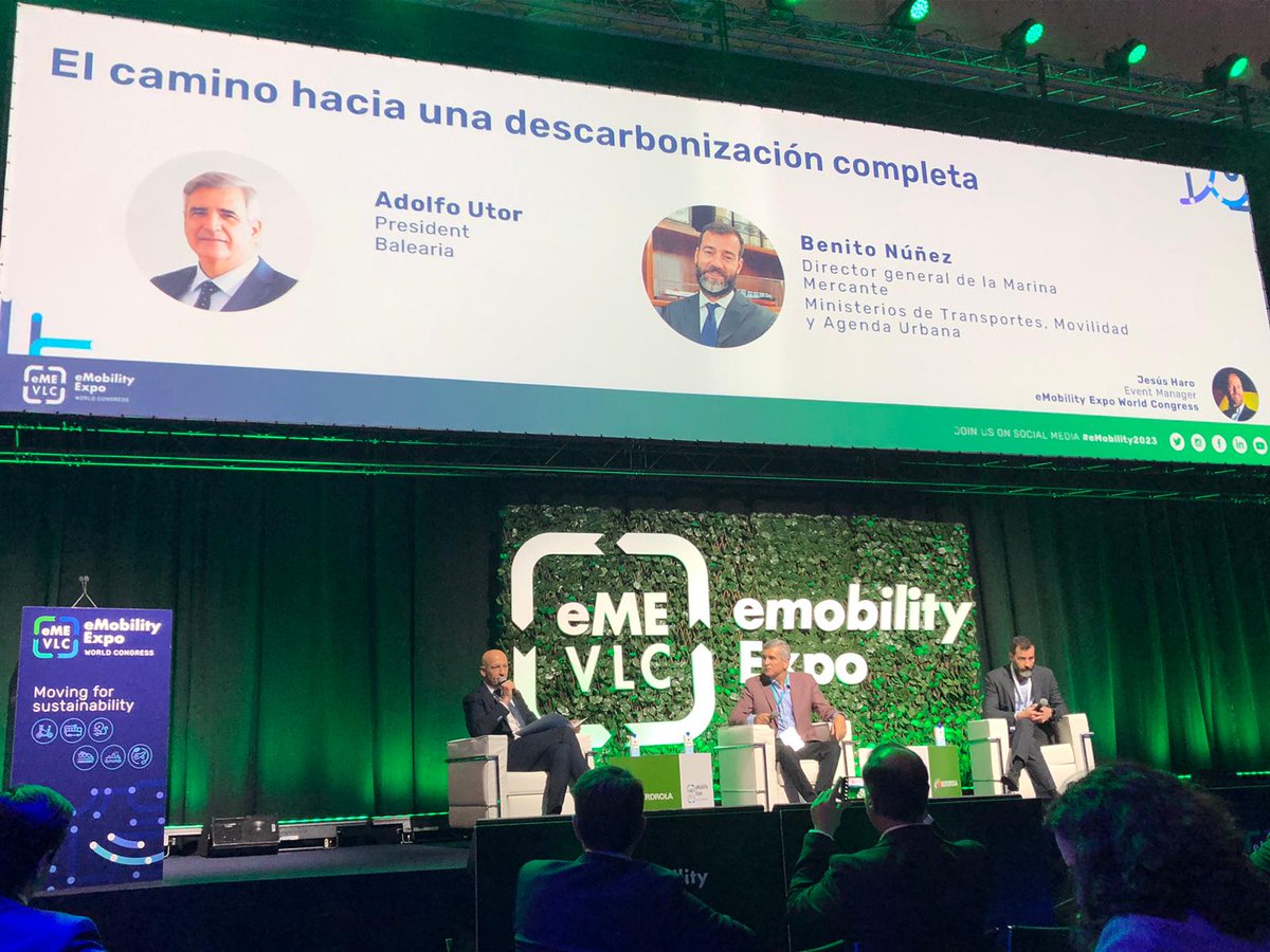 transportesgob's tweet photo. El director general de la #MarinaMercante, Benito Núñez, ha hablado de transporte marítimo sostenible y #descarbonización en la #emobilityworldcongress que ha sido inaugurada en #Valencia por la secretaria general de Transportes y Movilidad, #MariaJoséRallo. https://t.co/Rqpe7qrhil