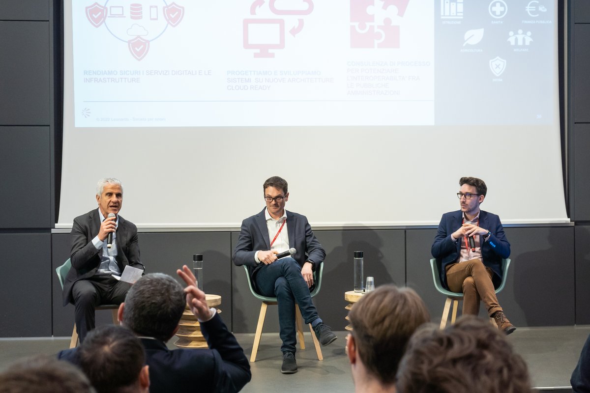 È terminato l'evento di presentazione della partnership tra #42RomaLuiss e <a href="/Leonardo_IT/">Leonardo</a>. 42Society Lab è l’innovativo progetto frutto dell’incontro tra la nostra scuola di #coding e una delle più importanti aziende italiane nel settore della difesa, sicurezza e aerospazio