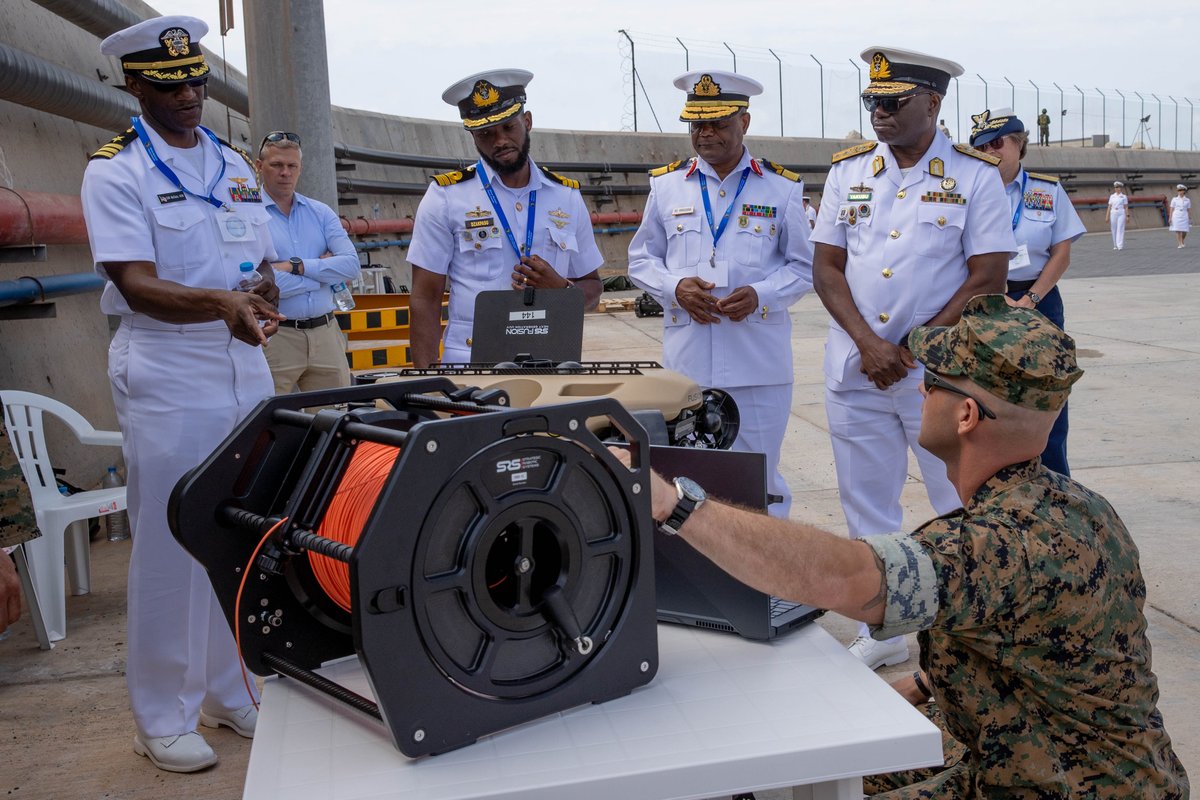 USNavy's tweet photo. Strength through partnerships! ๐บ๐ธ ๐ค
The African Maritime Forces Summit (AMFS) is underway in Cabo Verde ๐จ๐ป !
๐ Hosted by @USNavyEurope/Africa, AMFS brings African maritime leaders together with international partners to address maritime security challenges. https://t.co/wTKXKjFW88