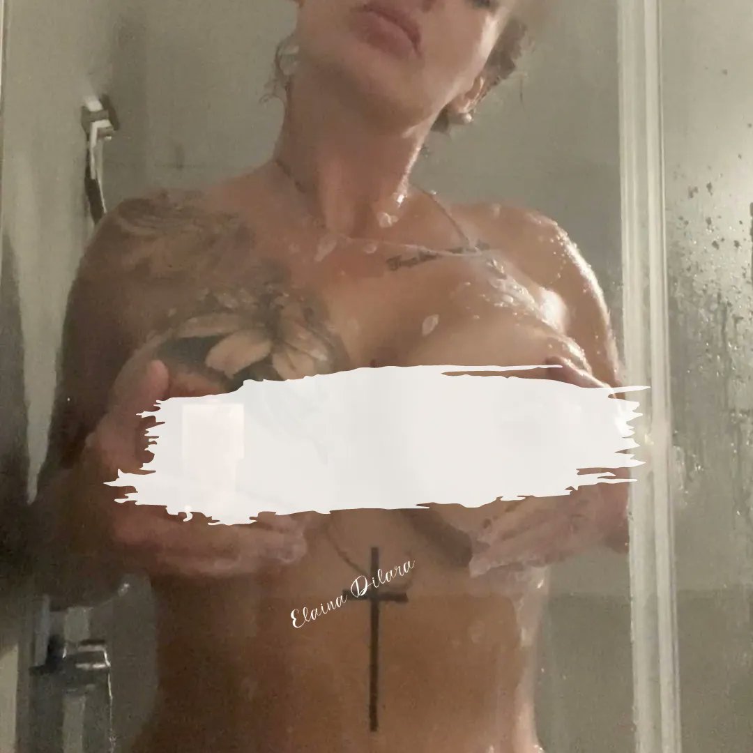 ElainaDilara's tweet photo. Will you join me in the shower? #girls #fun #LinkInBio https://t.co/m0PNz6Thpy