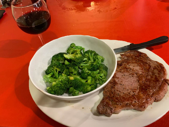 BrownHouseCafe1's tweet photo. A picture is worth a thousand words, but we only need one letter to describe this: mmmmmmm... https://t.co/qHioKVUe7n