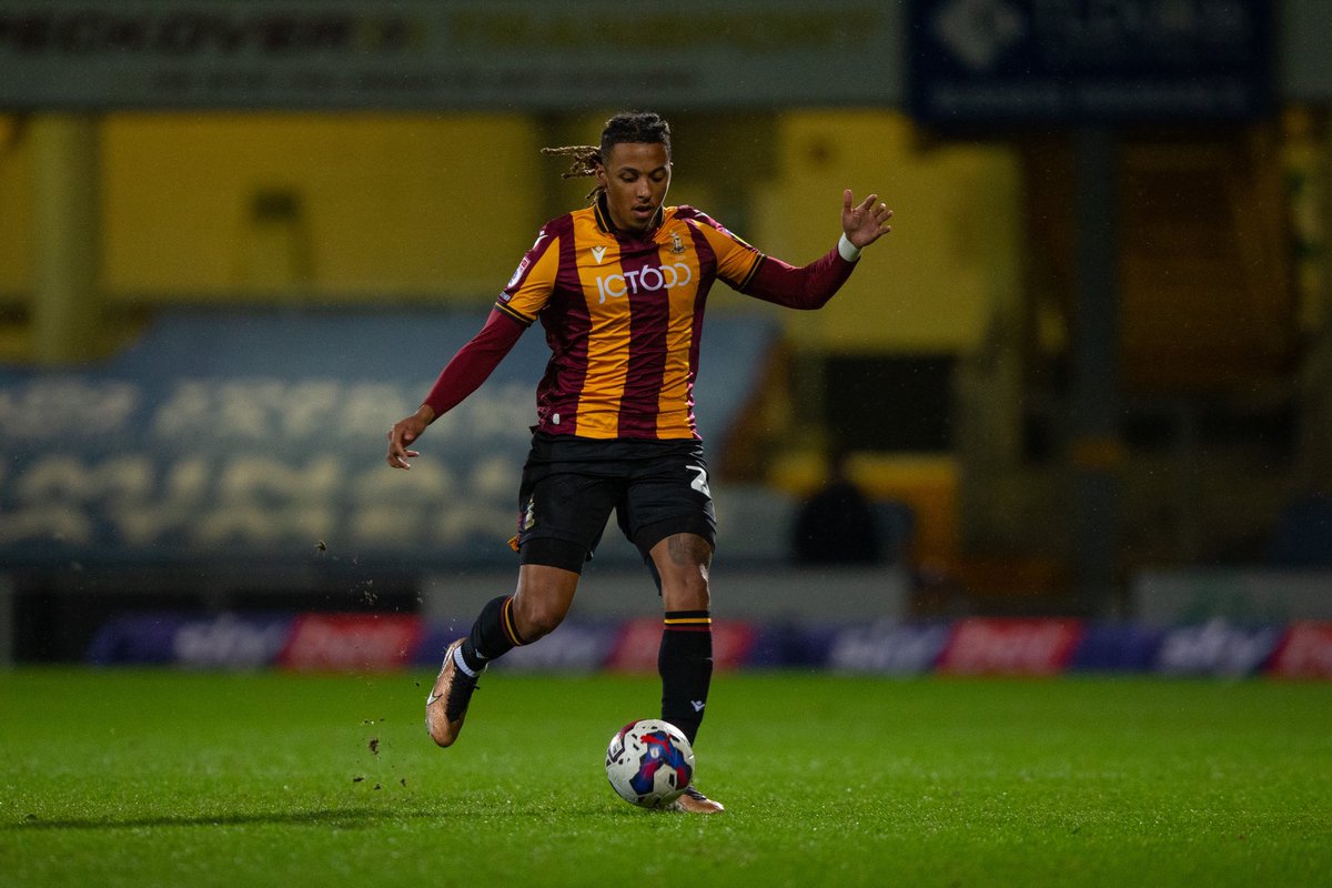 romoneyc's tweet photo. The run continues! This is the final push now, we’ll need all the support we can get 🙏🏽❤️ @officialbantams https://t.co/JU6LXUw1D6