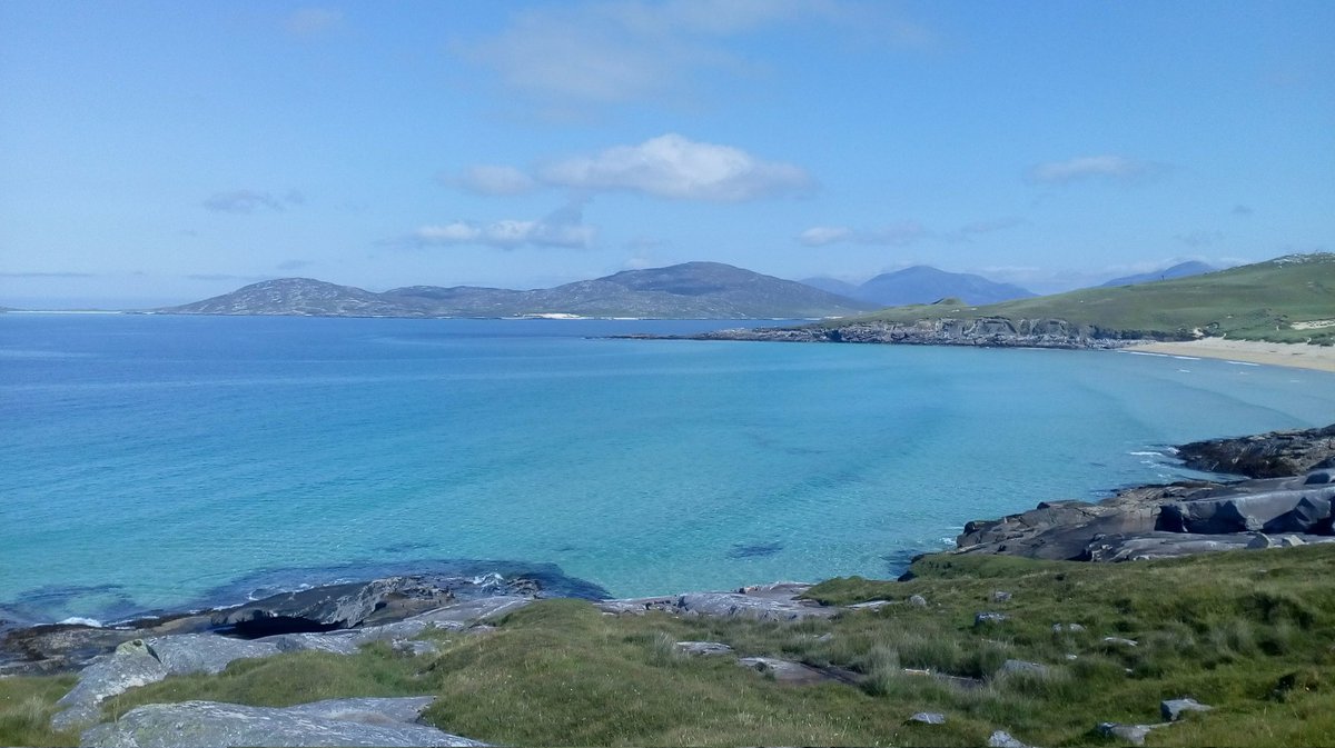 Not a bad view from the office...

West Harris Trust are a community landowner recruiting for a Community Development Manager:

📌 3 year contract 
📌 37.5 hours pw
📌£28,000 salary

Deadline Fri 24th March, details in link:

westharristrust.org/job-opportunit…

#Harris #communitydevelopment