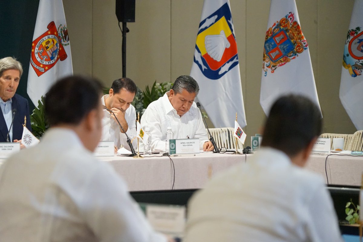 Me encuentro en la VI Reunión Extraordinaria de la @CONAGO_oficial compartiendo con las y los gobernadores del país puntos importantes en materia de agua y medio ambiente, dos temas de relevancia para el desarrollo integral de nuestra entidad y de México. #BienestarYProgreso