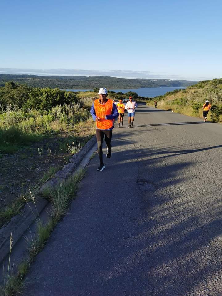 #WorldWaterRun 👟💧 Challenge completed! #RunBlue 💧💧
16/03 Day 1 (0km)
17/03 Day 2 (10km)
18/03 Day 3 (5km) 
19/03 Day 4 (50km)
20/03 Day 5 (20km) 
21/03 Day 6 (30km)
22/03 Day 7 (12km) (13km)
#InyibibaAC💚 #TeamLillies💚
#RunningWithTumiSole #TrapnLos 
@minaguli