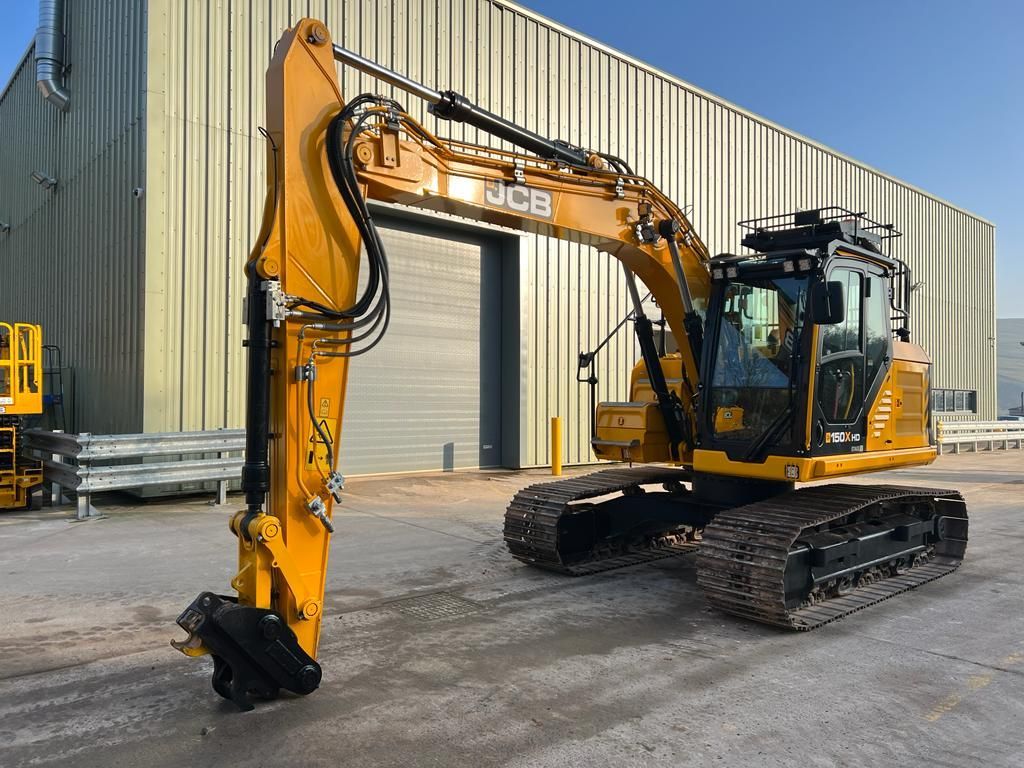 amsauctionsuk's tweet photo. JCB Auction Number 77 - Sale to be held on Tuesday 28th March 2023 at 9am prompt! Machines to be sold at 1pm! Live Internet and Onsite Bidding! No Buyers Premium! https://t.co/6XXmA240Co
#JCB #JCBMachines #Fastracs #Telehandlers #WheelLoaders #Excavators #Agri #Plant https://t.co/JLiO2APsCG