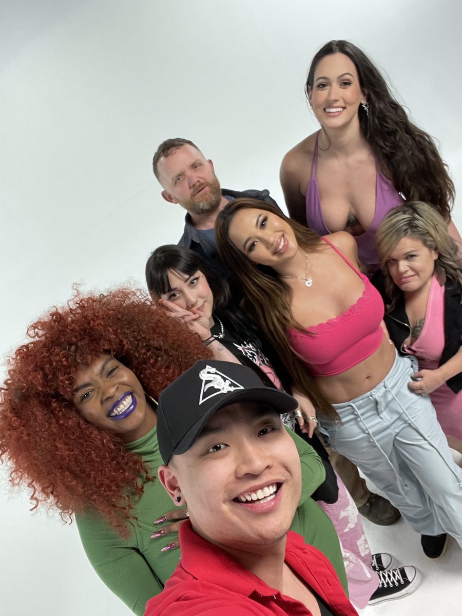 lilstellamarie's tweet photo. What a great crew yesterday during filming! -#watchCut #CutProductions #cut #onlyfans #onlyfansmodels https://t.co/1iBDFAto87
