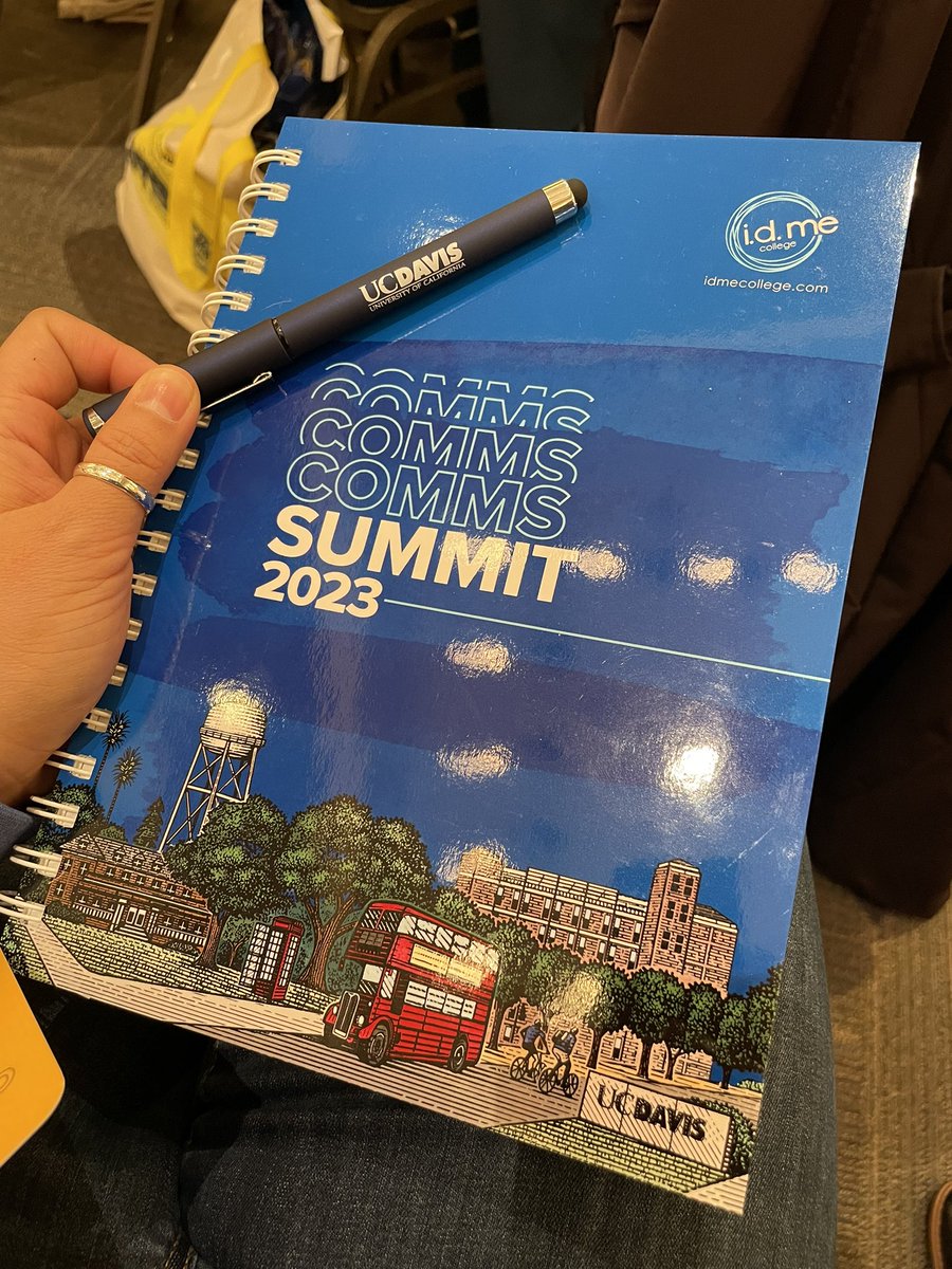 karlafung's tweet photo. This notebook is 🔥…whether or not I write in it is another story 🤣🙈.
#UCDCommsSummit https://t.co/AI3wX0avdy