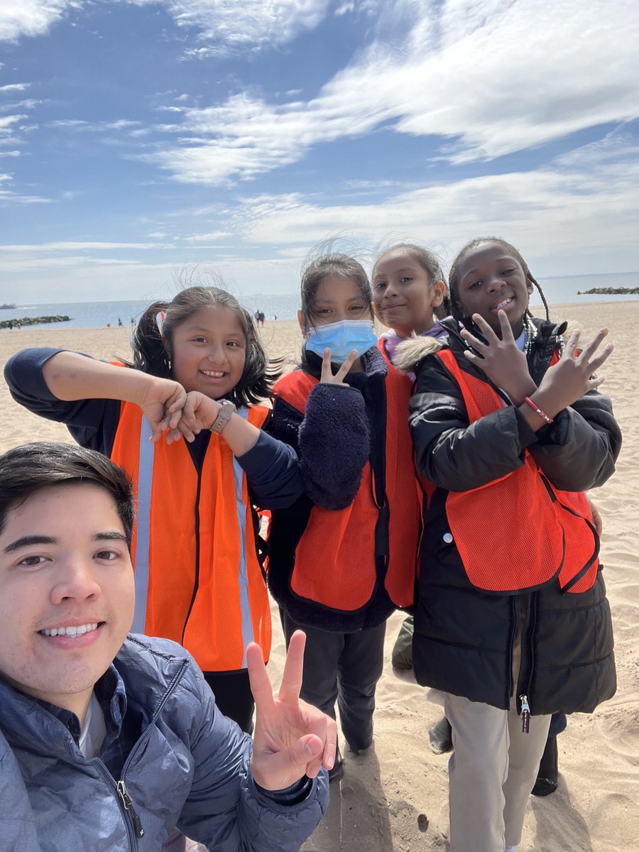 Happy #WorldWaterDay! We’re kicking off things at the <a href="/nyaquarium/">New York Aquarium</a> engaging local students in learning about water quality and conservation with <a href="/Xylem/">Xylem</a>, @NYCFC and our Youth Leadership Council members! #monitorwater