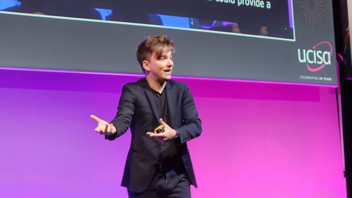 Adrian Ellison tweet media