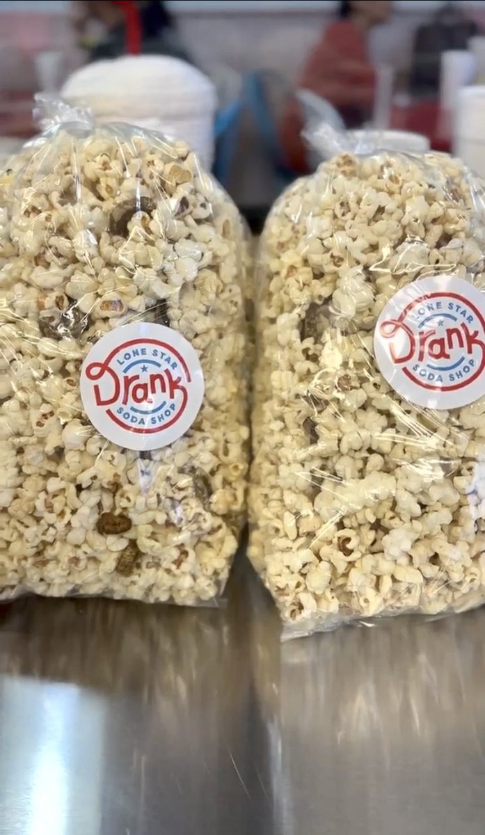 🥤Hold up…DRANK🥤

It’s a soda shop with a Texas twist! There are tons of soda combination possibilities at Drank Soda Shop 🙌

Go behind the counter this weekend on YOLO TX 📺

#yolo #yolotx #texas #travel #texastravel #sanantonio #soda #sodashop #drinks #drank